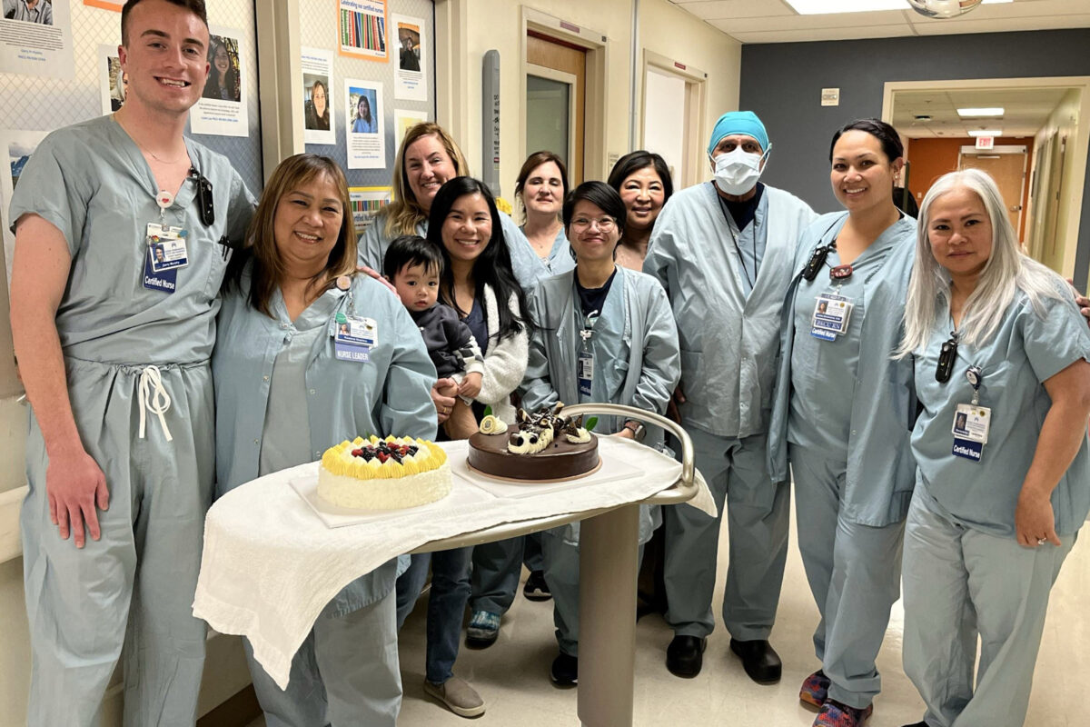 PaCU nurses with a cake