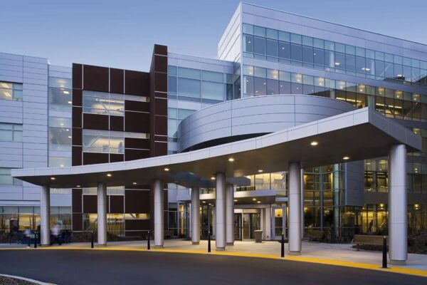 exterior of the Modesto Medical Center