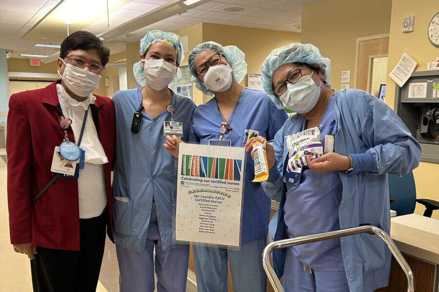 Nurse leader rounding on nurses